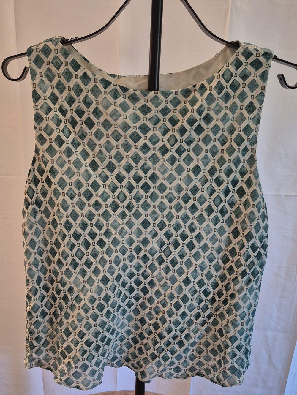 Abercrombie & Fitch Green and White Geometric Tank Top